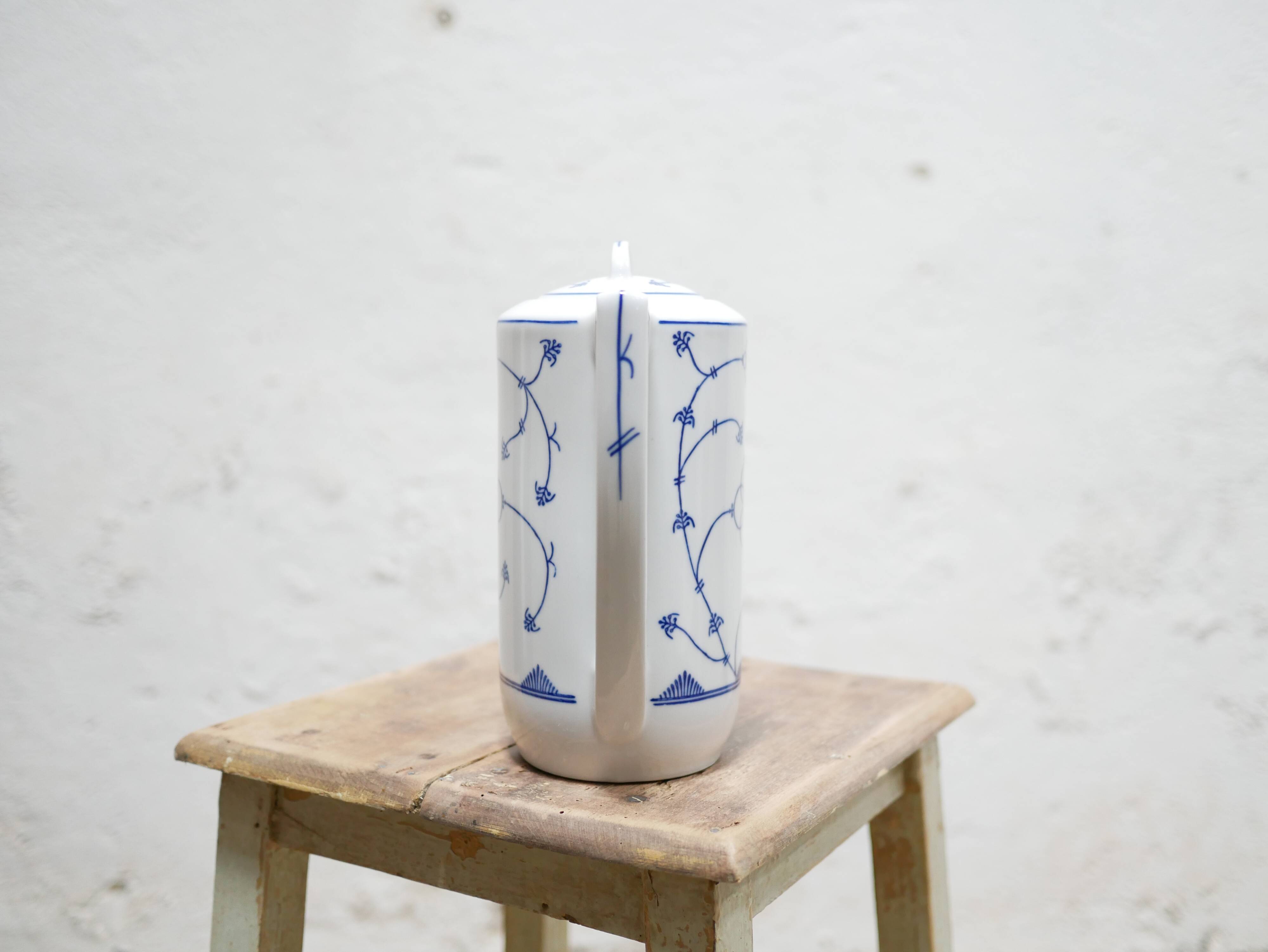 Vintage porcelain coffee pot produced by Jäger Eisenberg, Germany