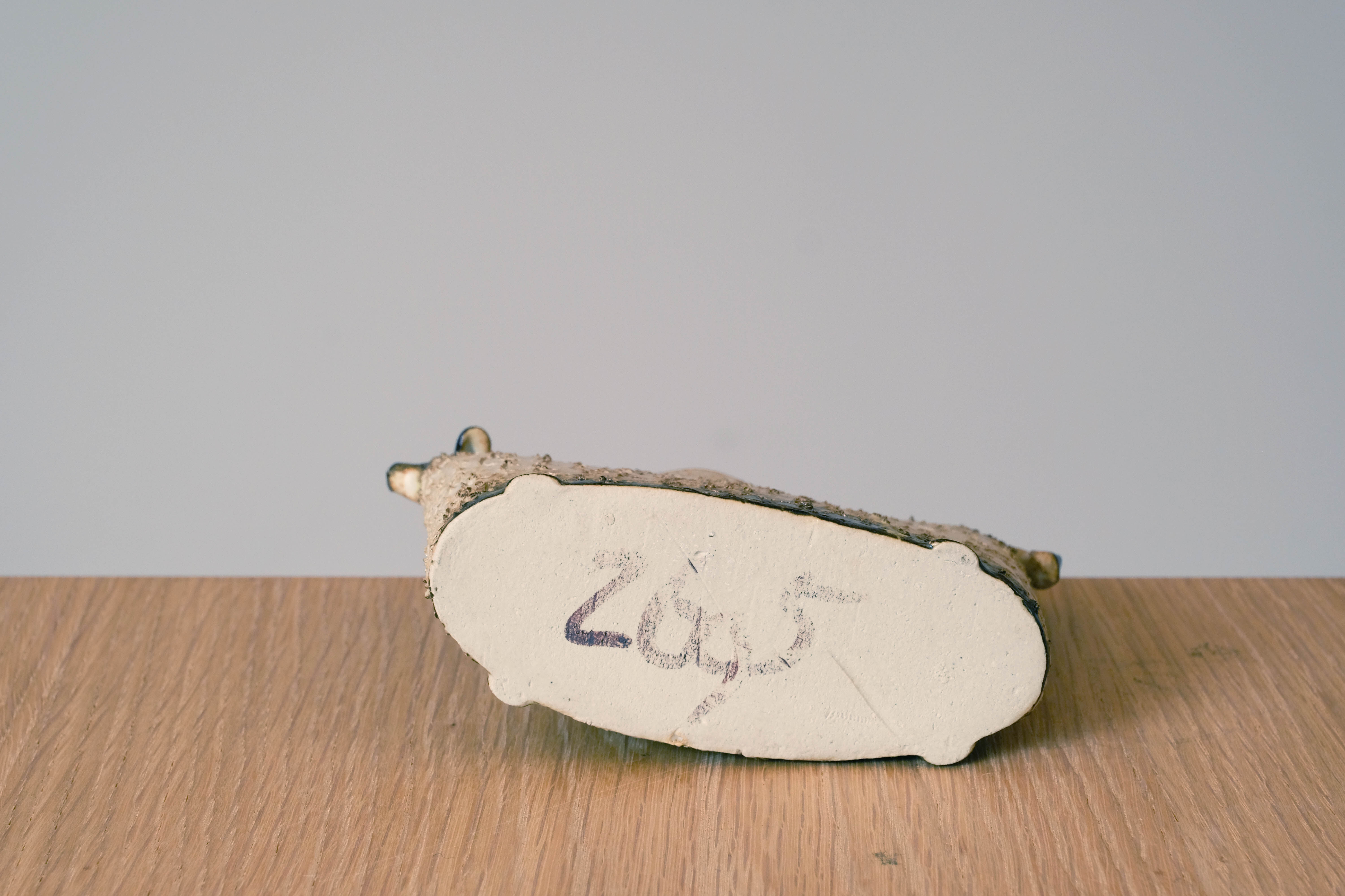 Sheep-shaped vase 1980's