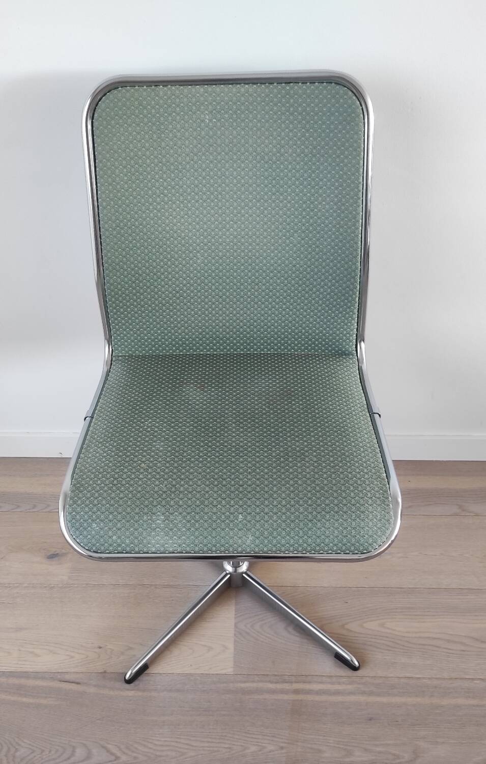 Suite de 6 chaises pivotantes Roche Bobois, 70's