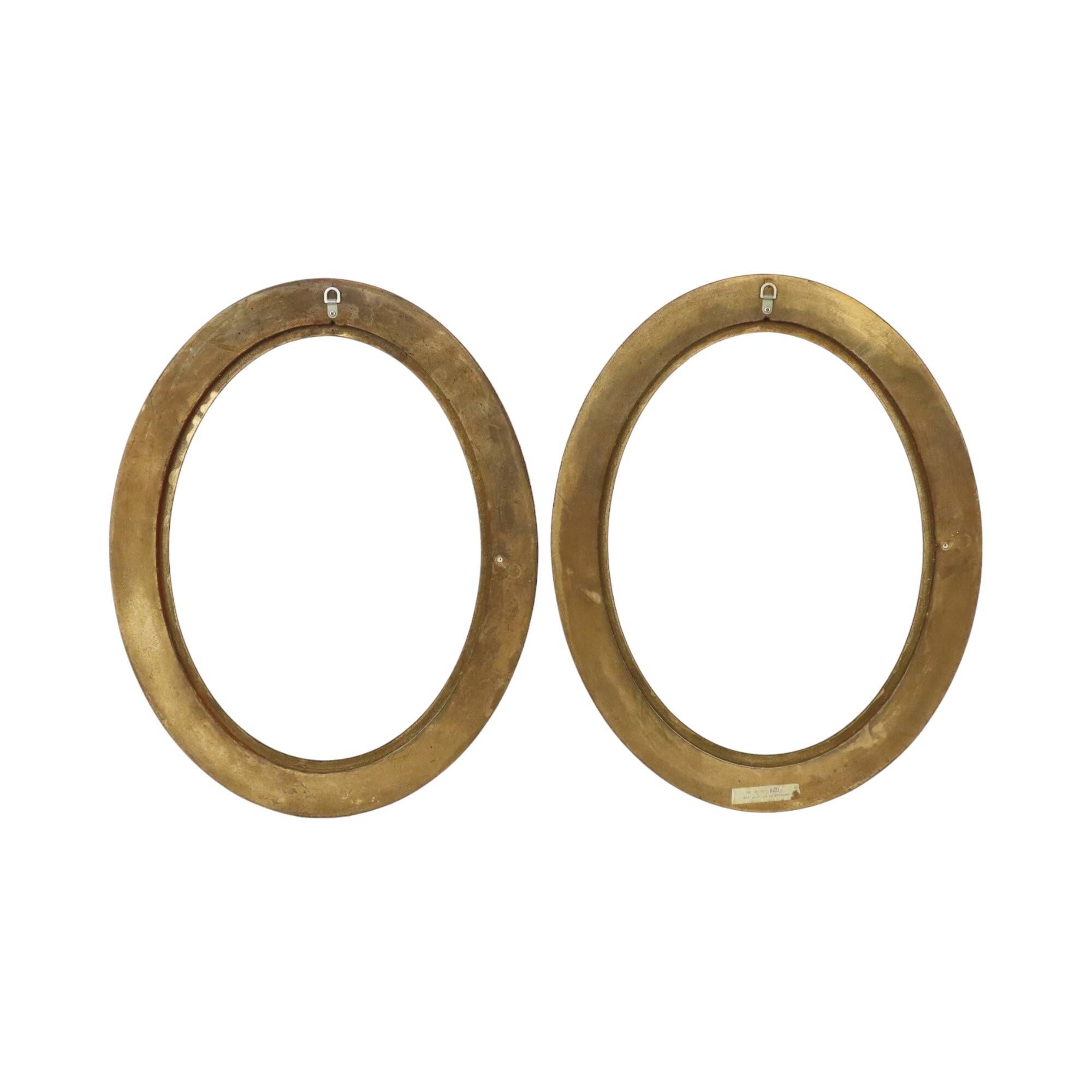 Pair Oval Gold Wooden Frames Classic Style Velvet 49x39cm