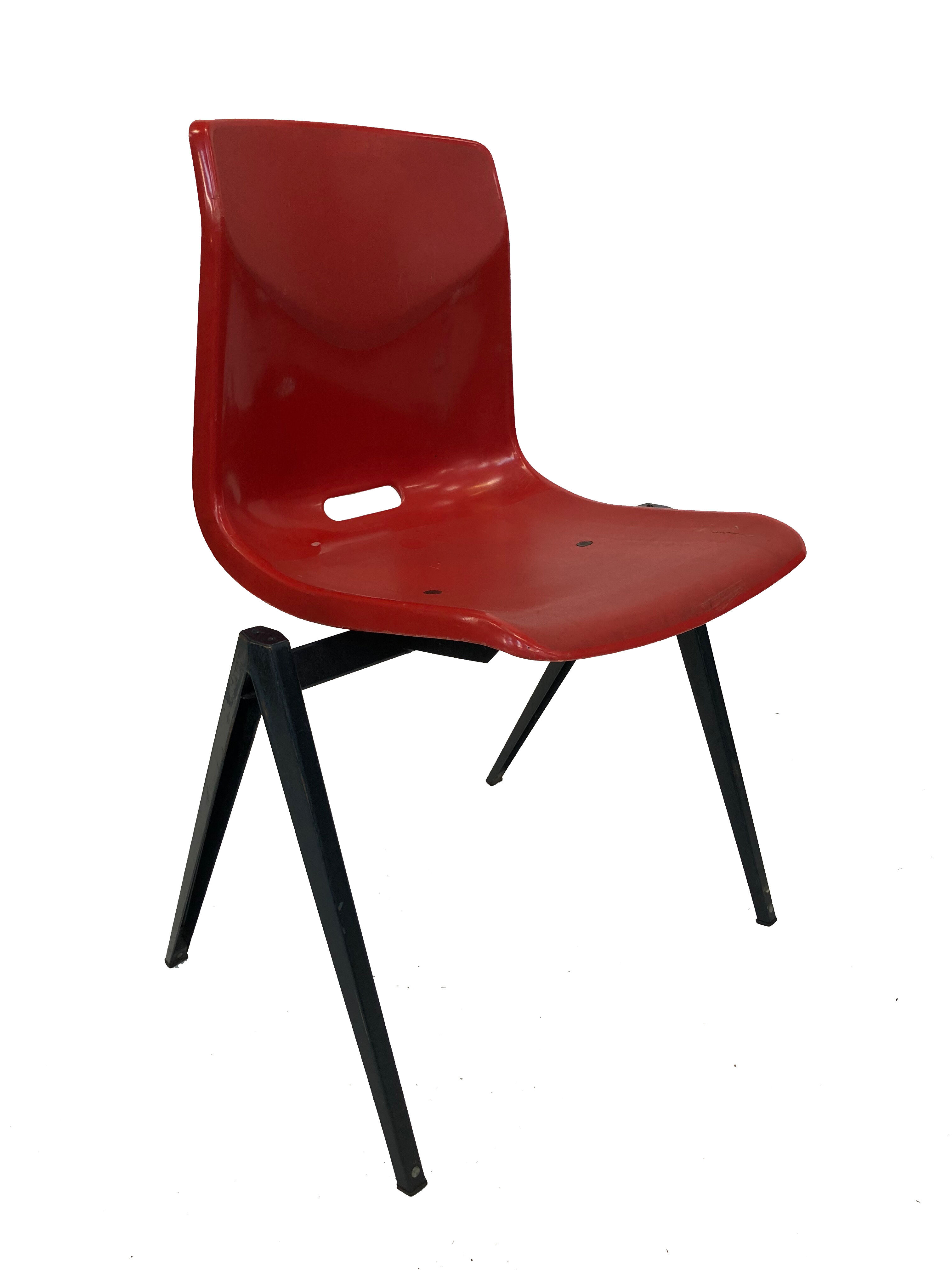 Chaise galvanitas vintage avec pieds compas