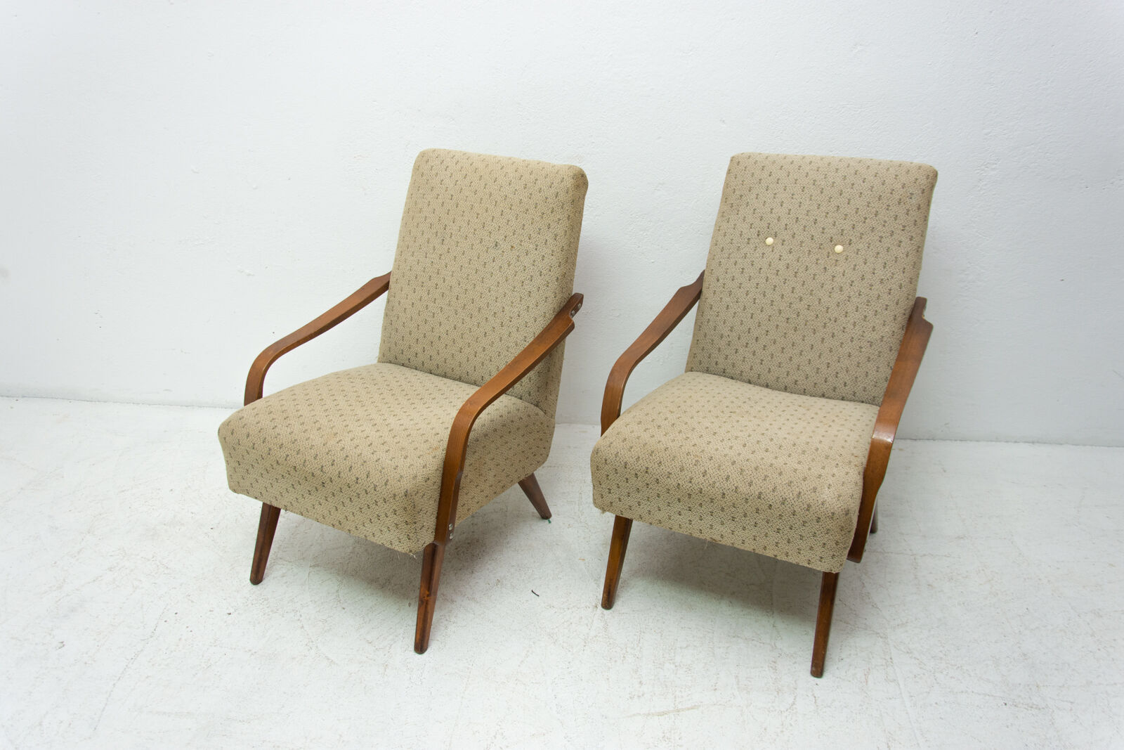 Pair of midcentury armchairs by Jaroslav Šmídek, 1960´s