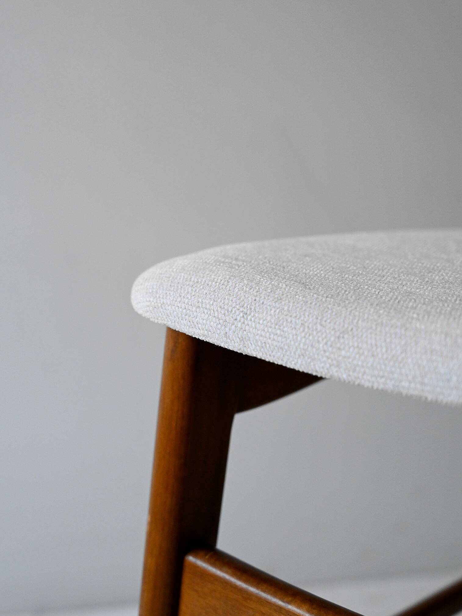 Lot de 4 chaises scandinaves vintage en teck des années 1950