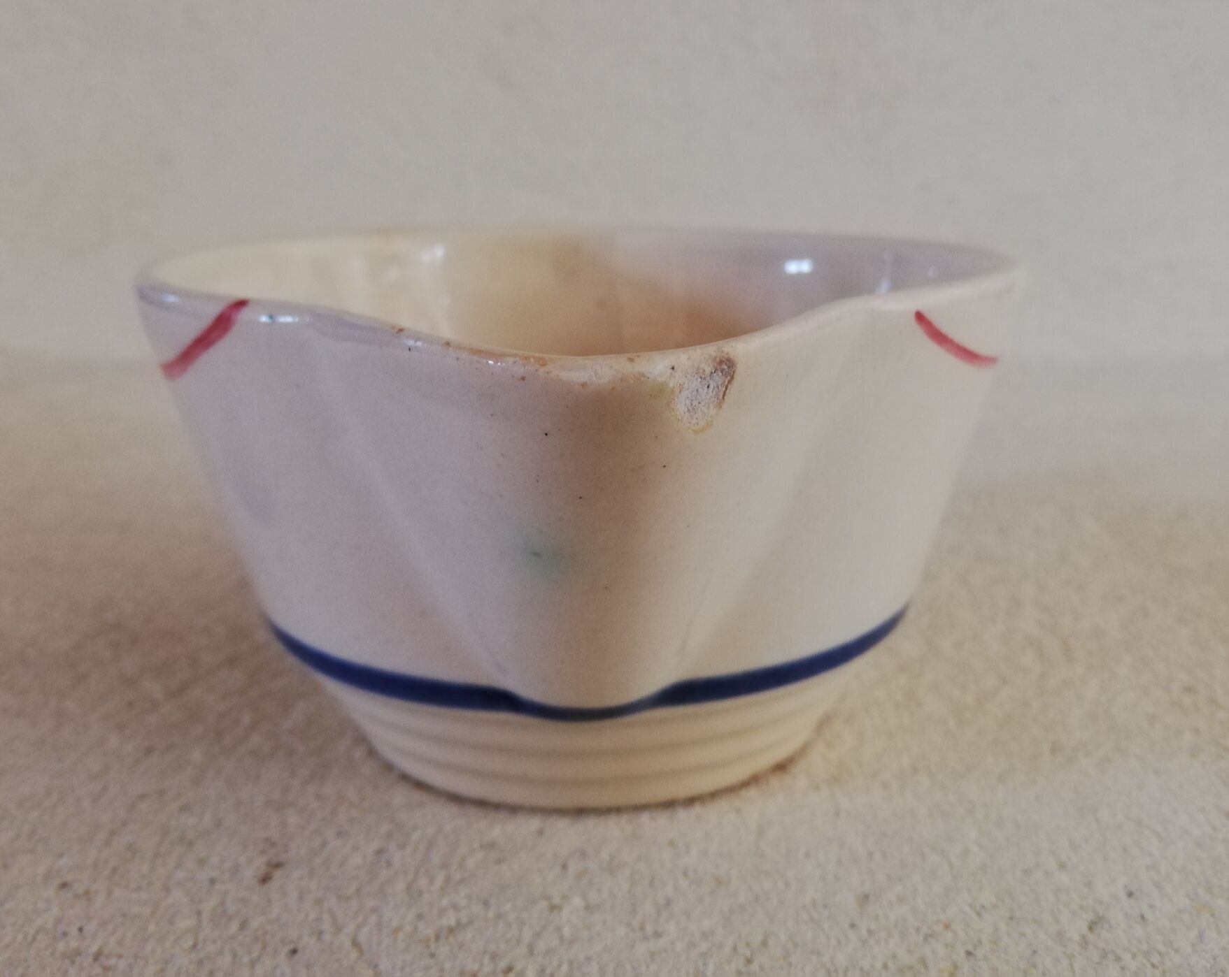 Creamer iron earth Gien