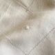 Drap en fil de lin 19e brodé de pois monogramme AB lettres anglaises