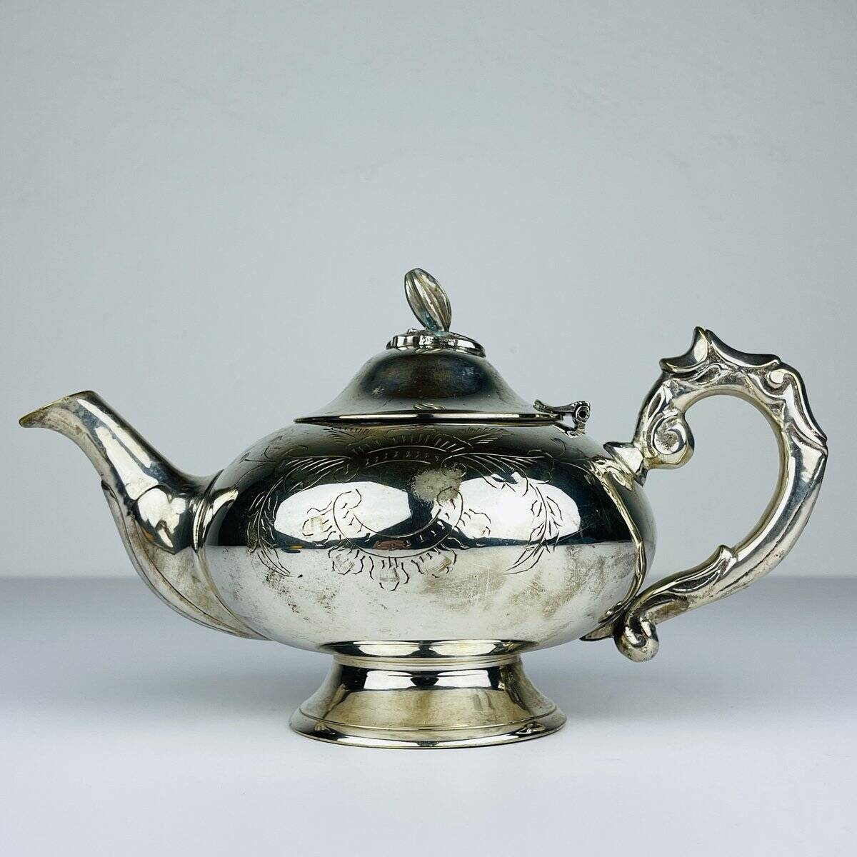 Vintage silver-plated teapot, Italy 1950s