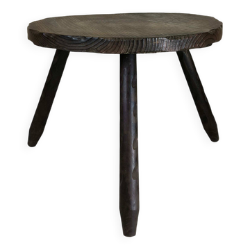 Vintage tripod coffee table in pine.