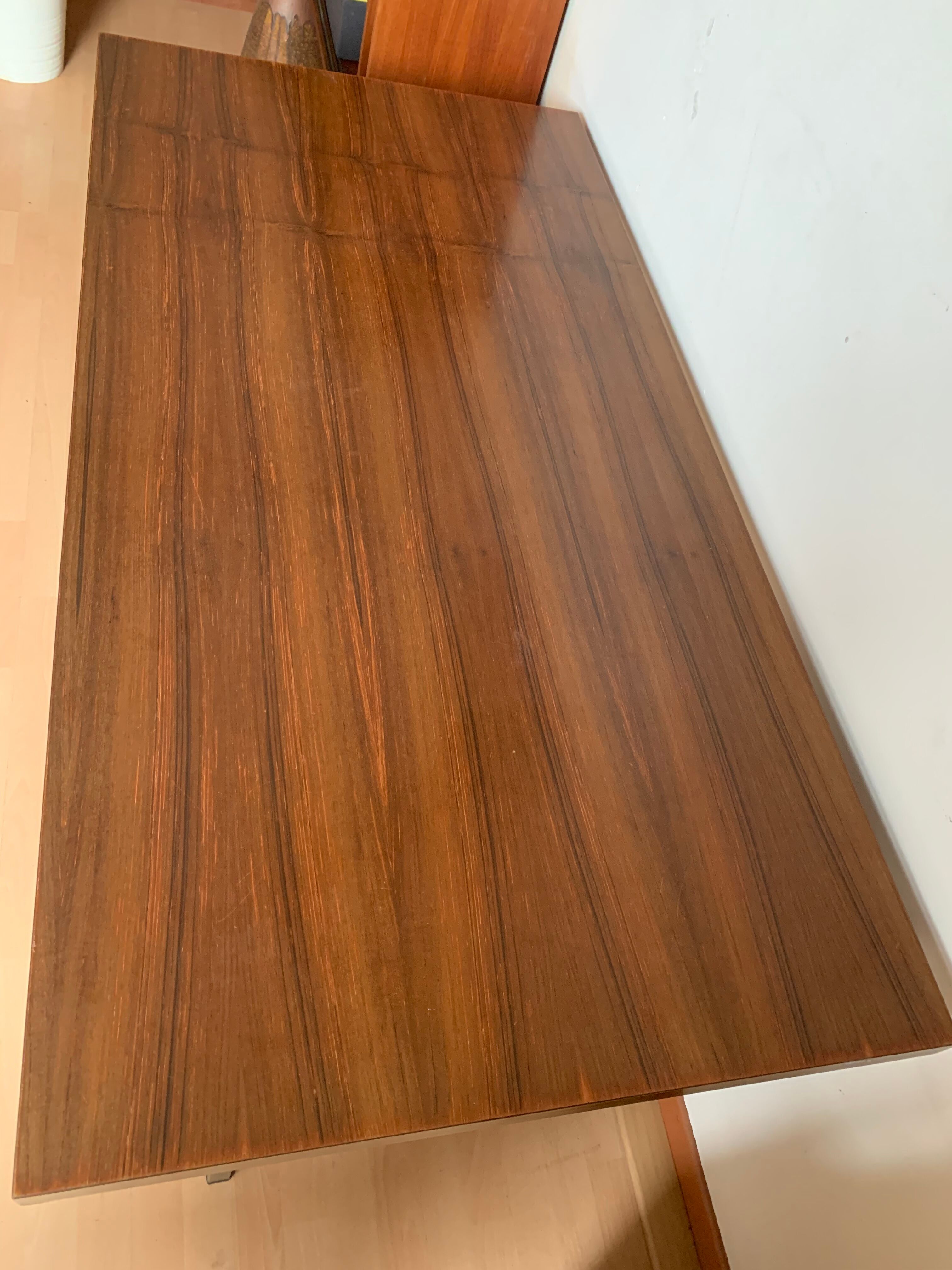 Vintage modernist office