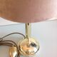Lampe en  métal doré et abat jour peau de peche / vintage années 70-80