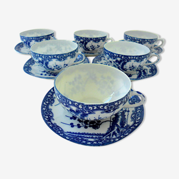 Suite of six tea cups and their white-blue porcelain undercups from Japan
