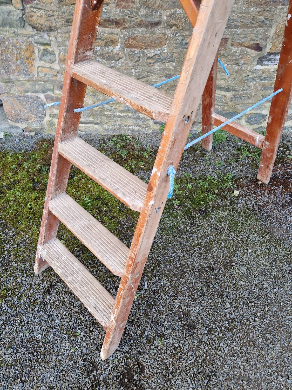 Escabeau en bois à 7 marches