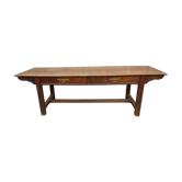 Farm table