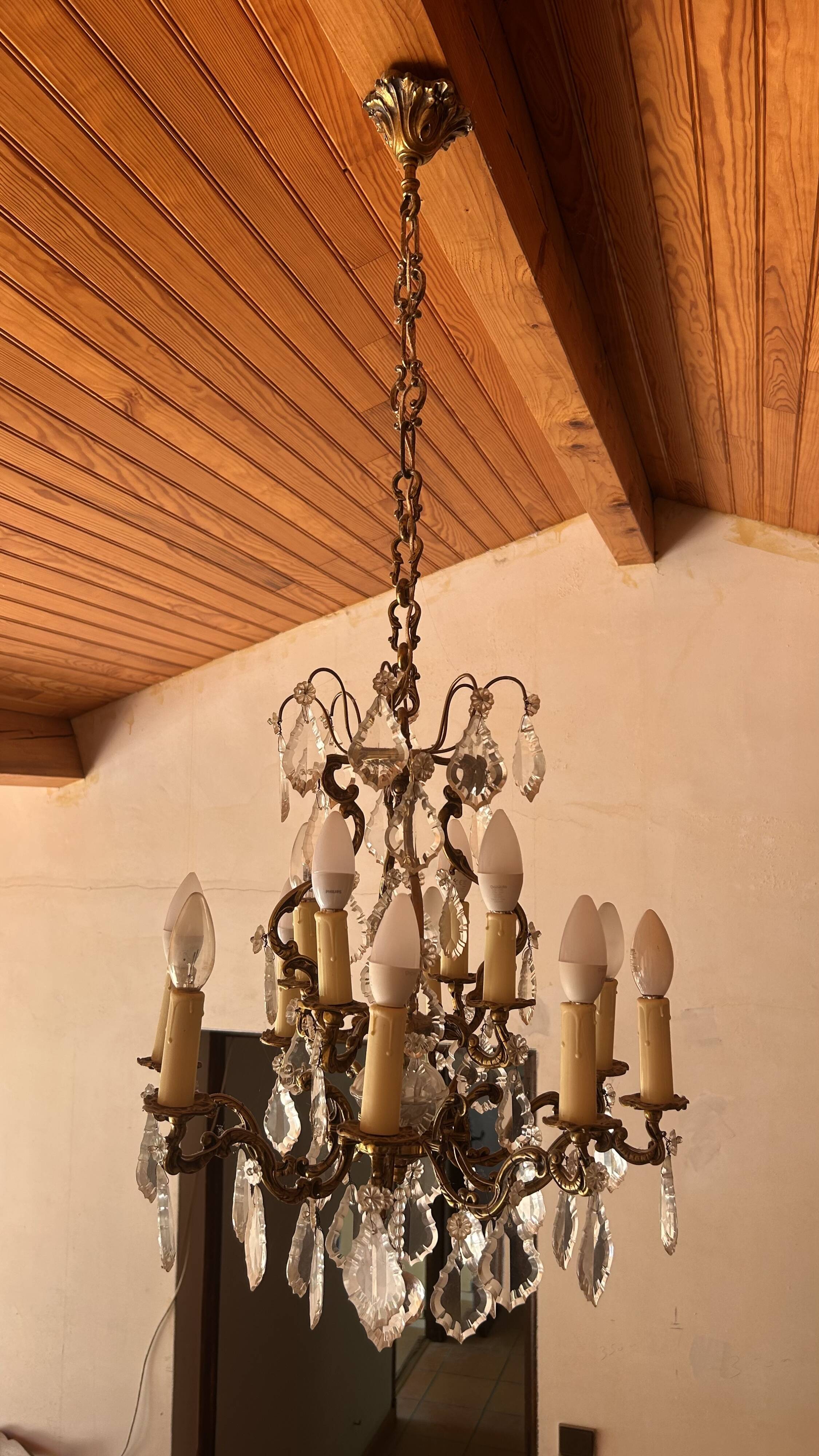 Louis XV style bronze and crystal chandelier - 12 lights