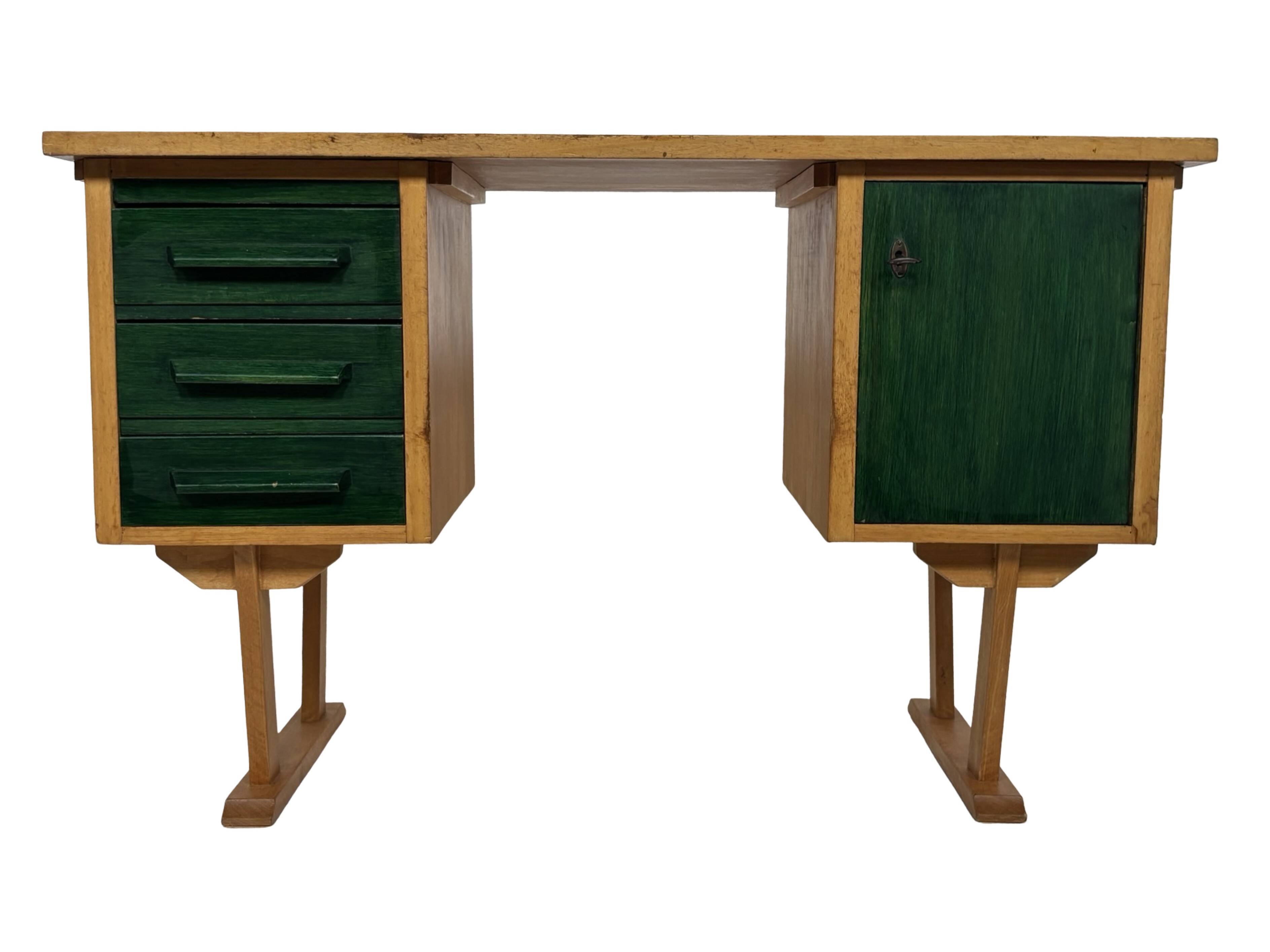 Bureau vintage des années 1960, design de bureau compact