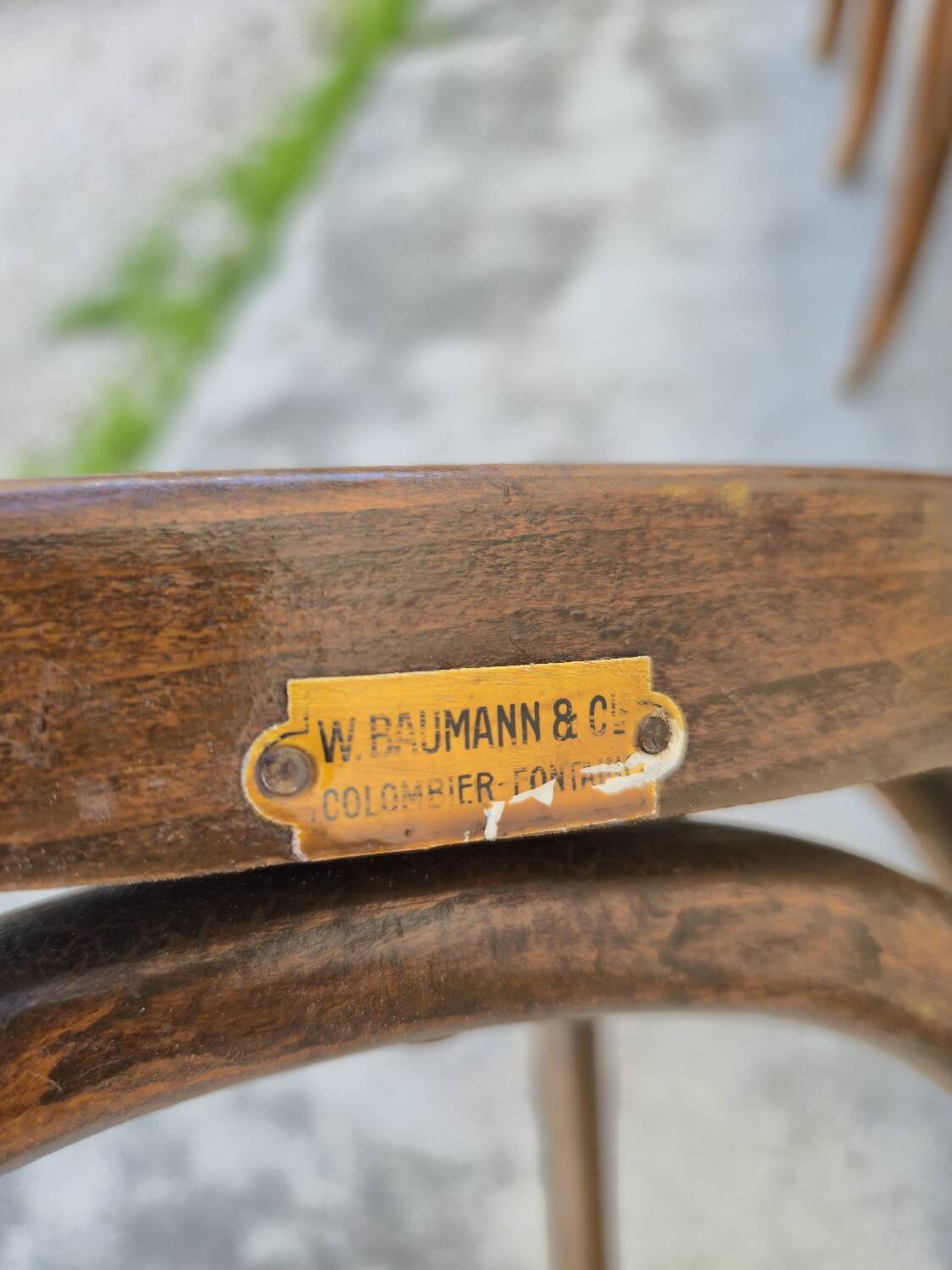 Serie de 6 chaises de bistrot signé Baumann bois courbée 1930s