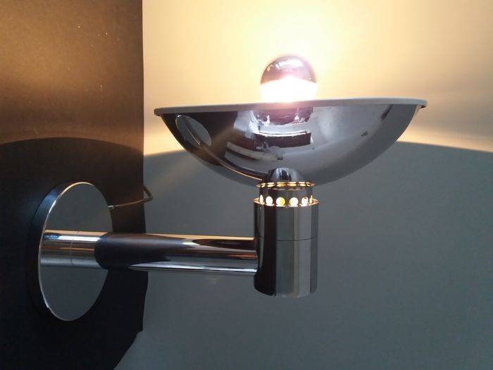 AM/AS wall light by Sirrag