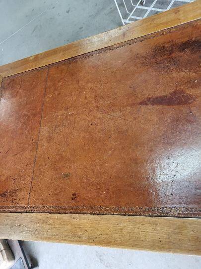 Bureau plateau cuir avec 2 tiroirs en merisier