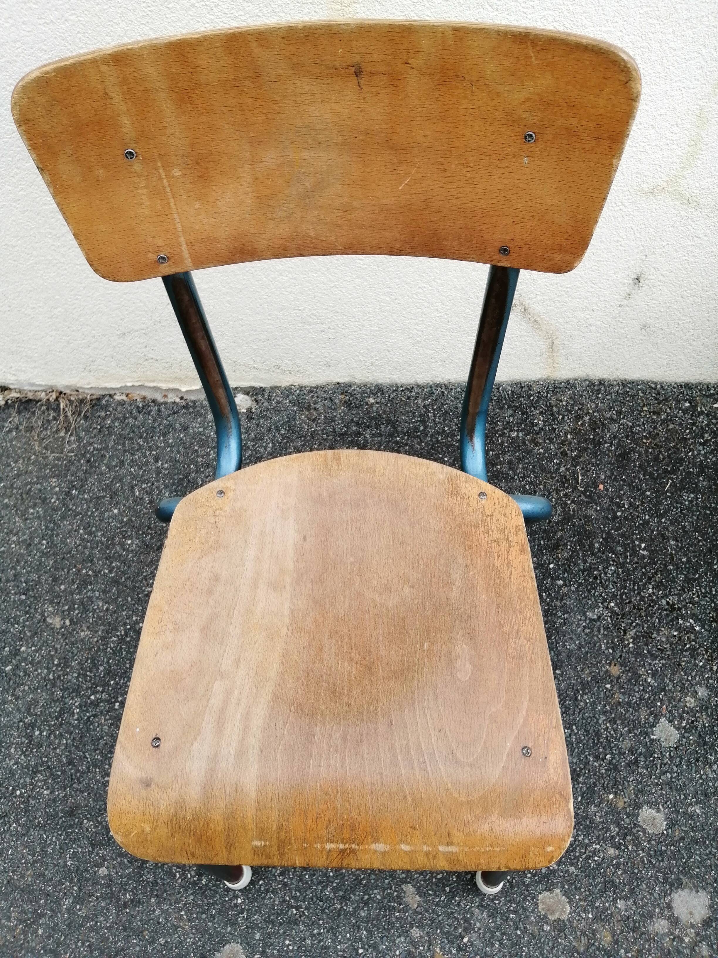Adult school chairs
