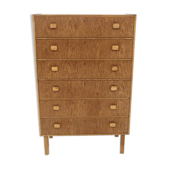 Scandinavian "tallboy" chest of drawers in oak, Sweden, 1960.