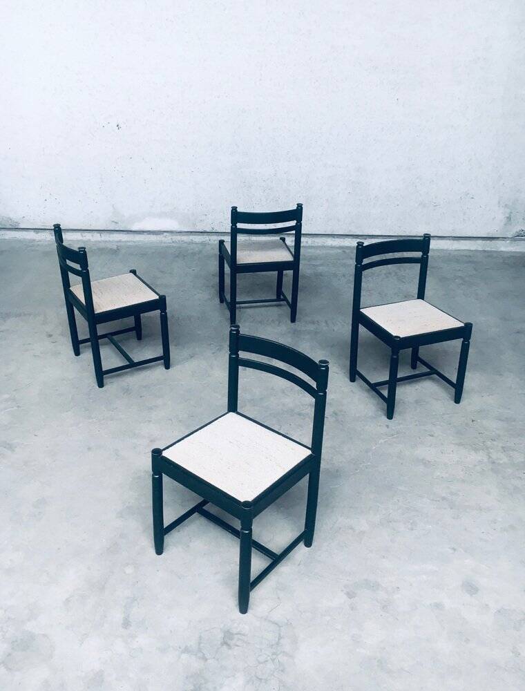 Italian design dining chair from the 1960s, set of 4.