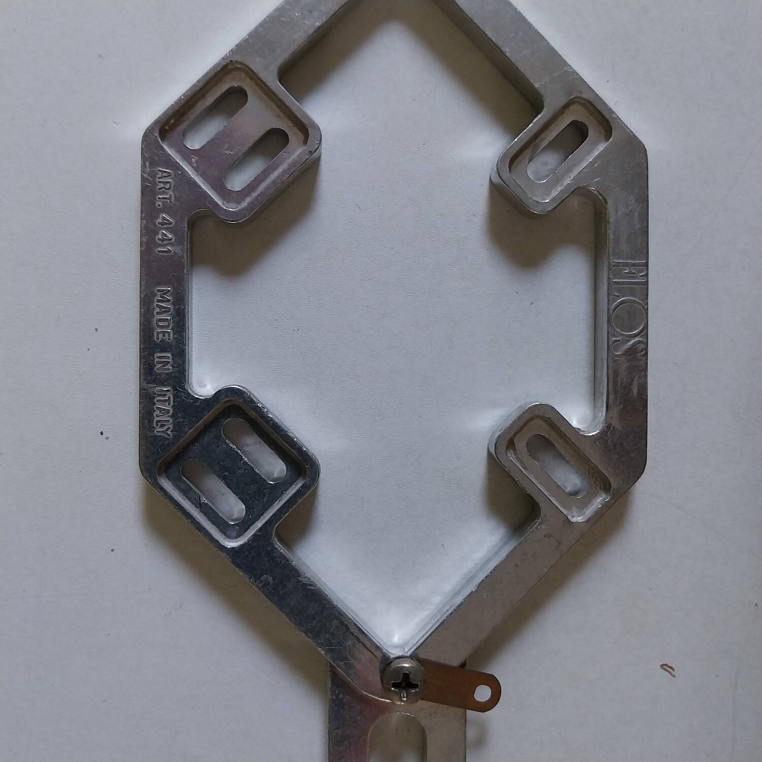 “Foglio Oro” wall lamp by Tobia Scarpa, Flos