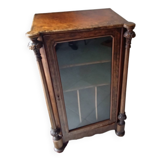 English display cabinet