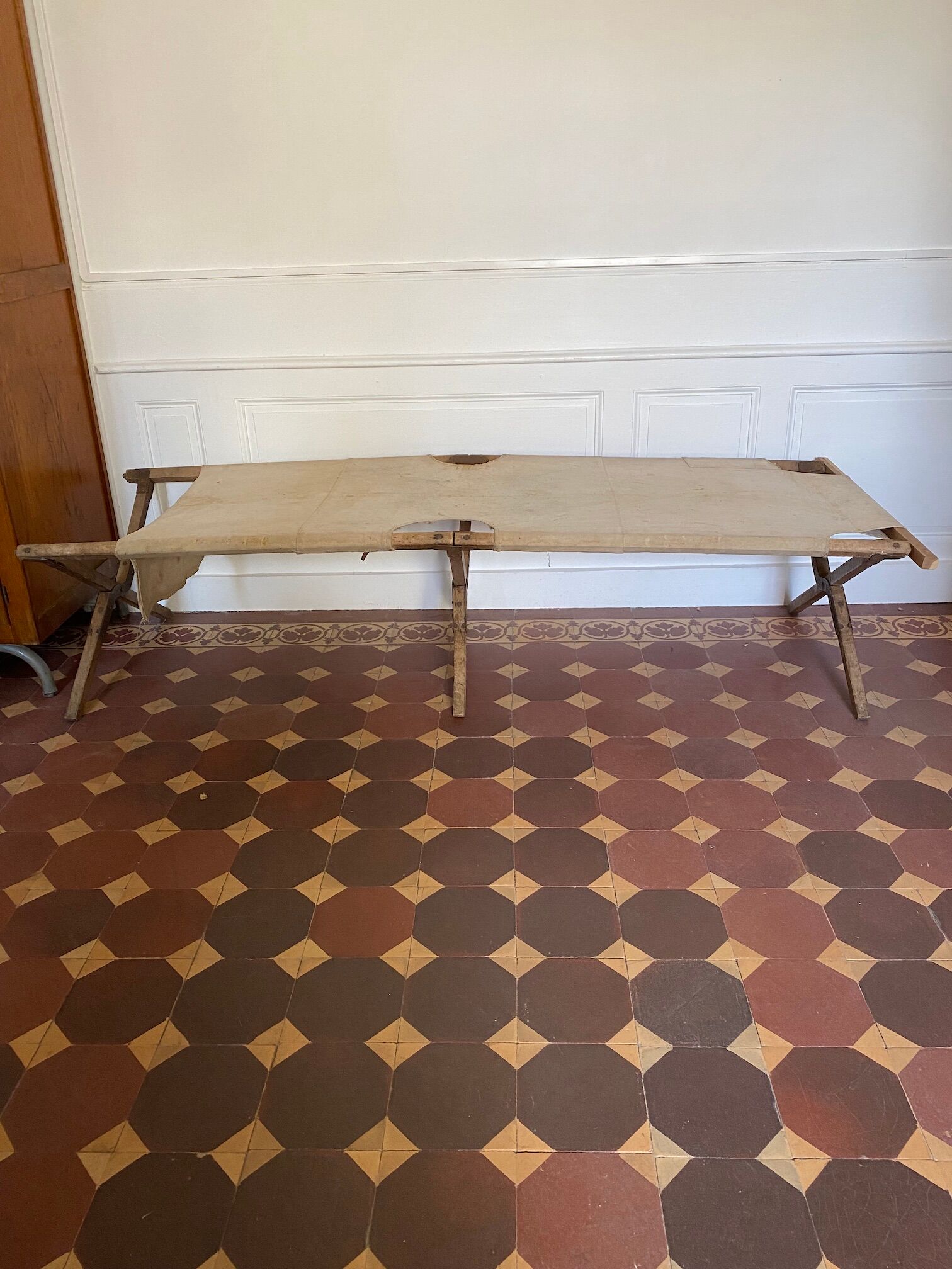 Military camp bed picot bed