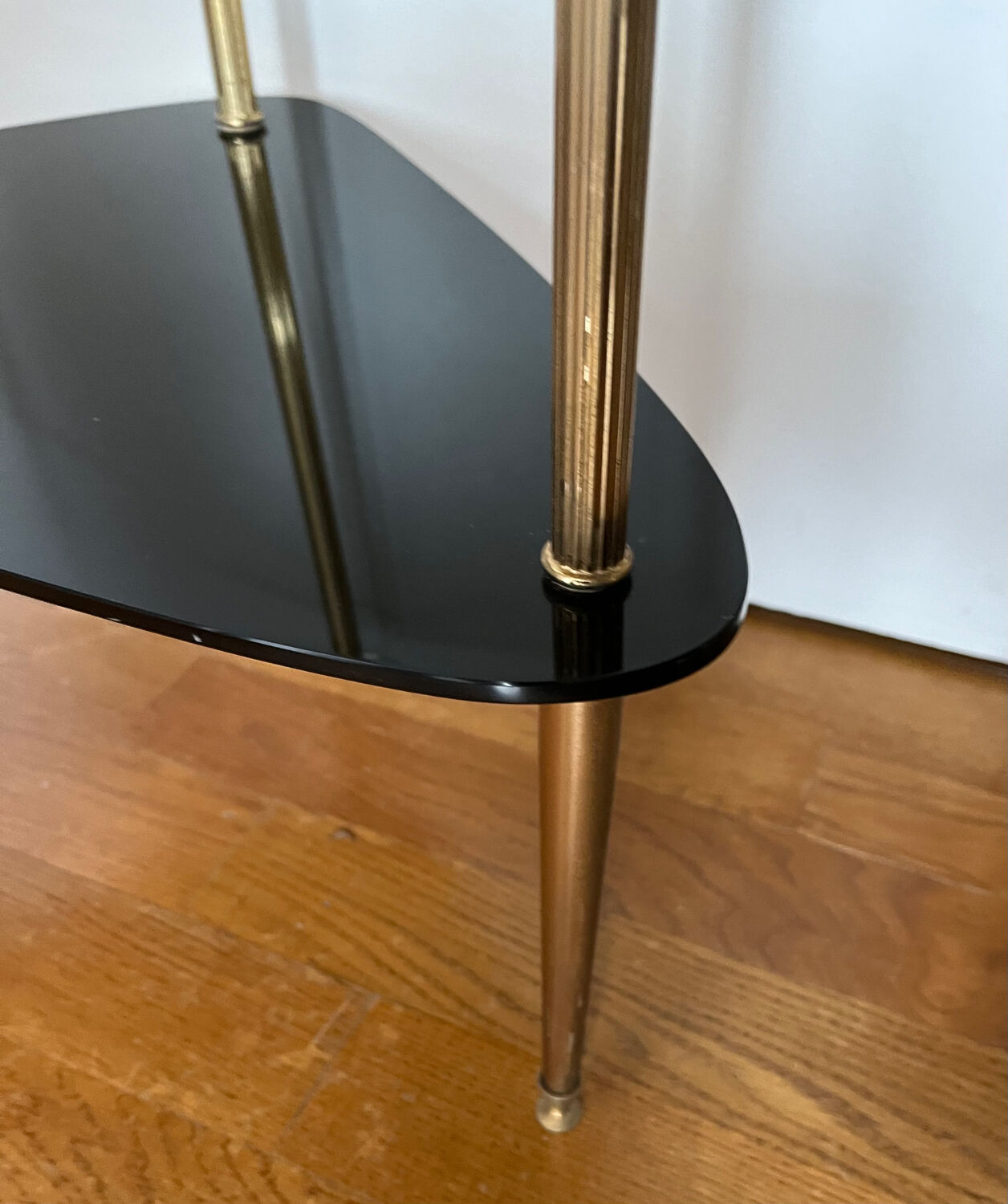 Vintage corner shelf