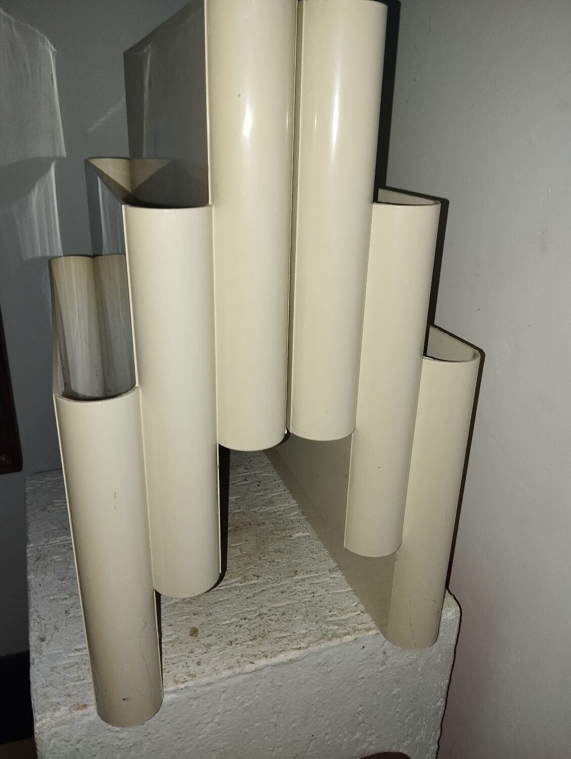 Kartell Giotto Stoppino magazine rack design 70