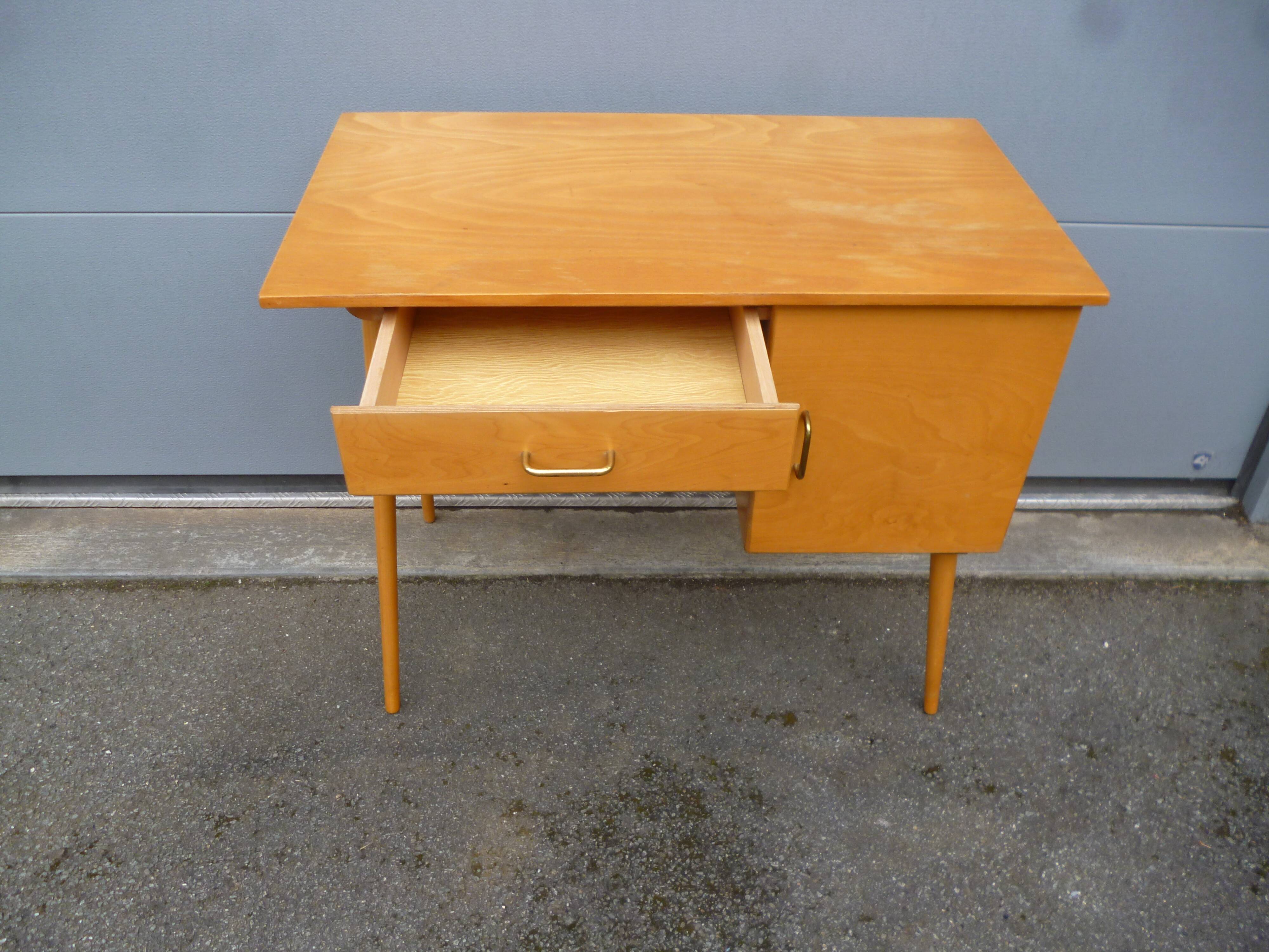 Baumann vintage desk and chair