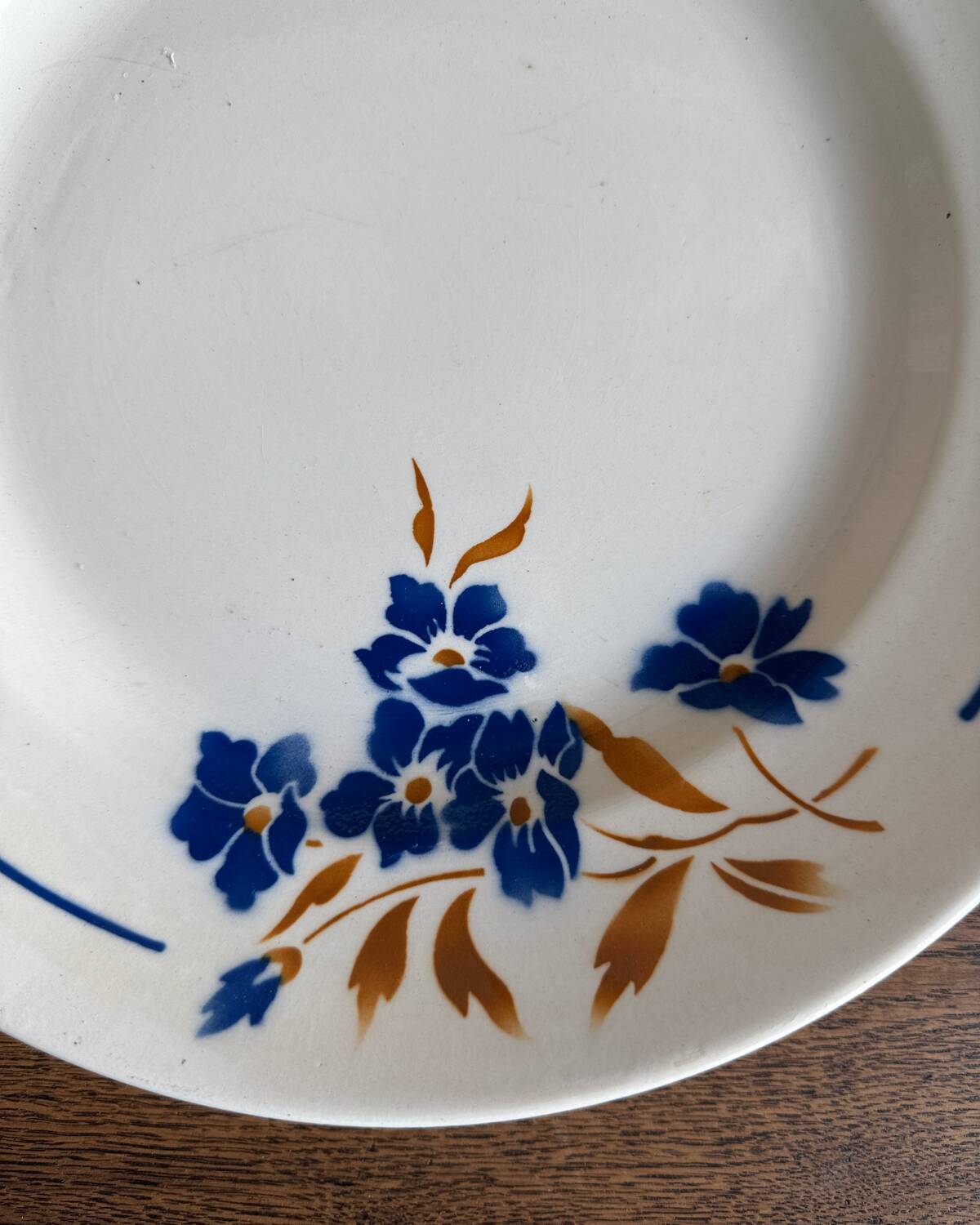 Round flat iron earth dish Badonviller Tunis