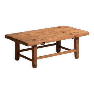 Antique coffee table (c.1870)
