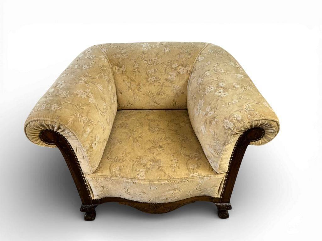 Vintage armchair / baroque armchair / armchair
