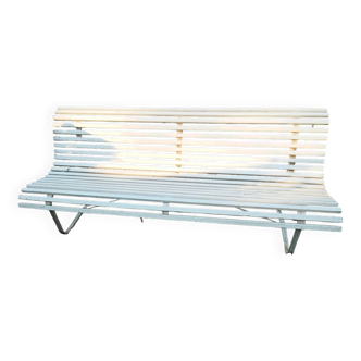 Banc de jardin