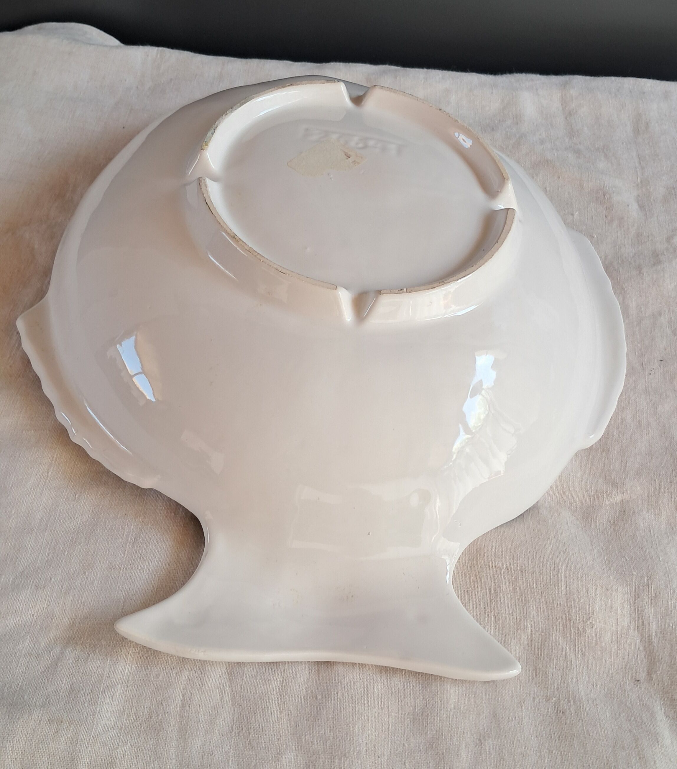 Vintage white ceramic fish serving set – Set of 4 pieces