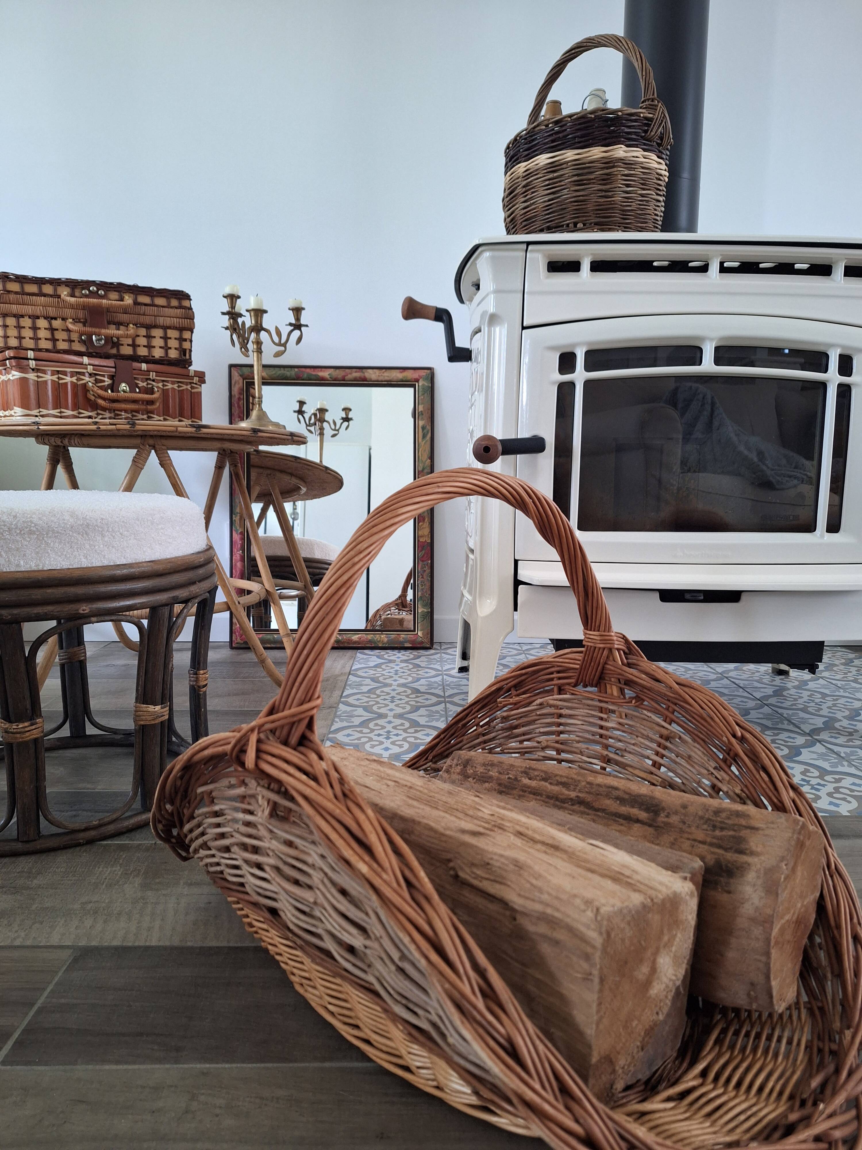 Vintage log basket
