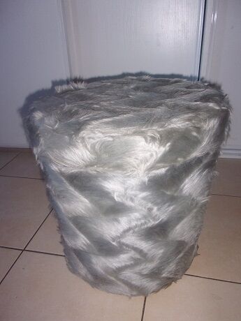 Chair and ottoman pelfran