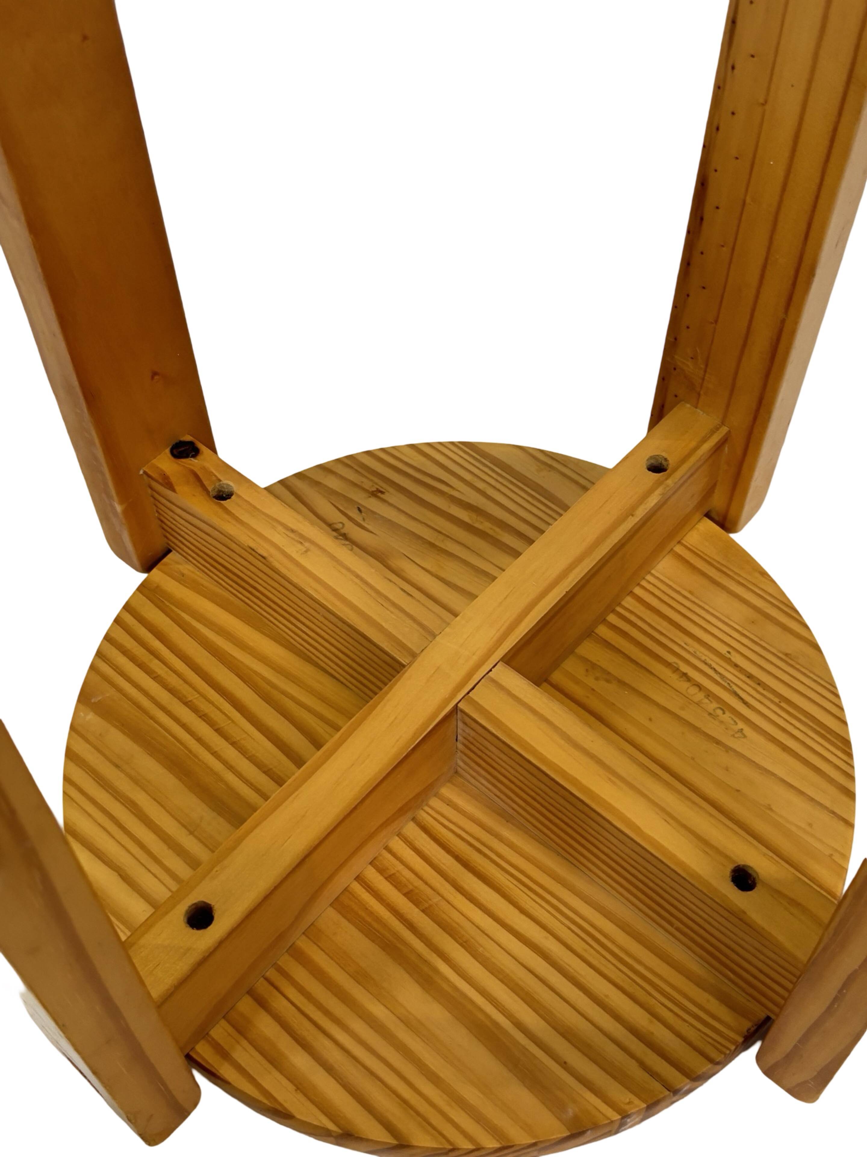 Mid century pinewood stool, 1960s minimalistic design