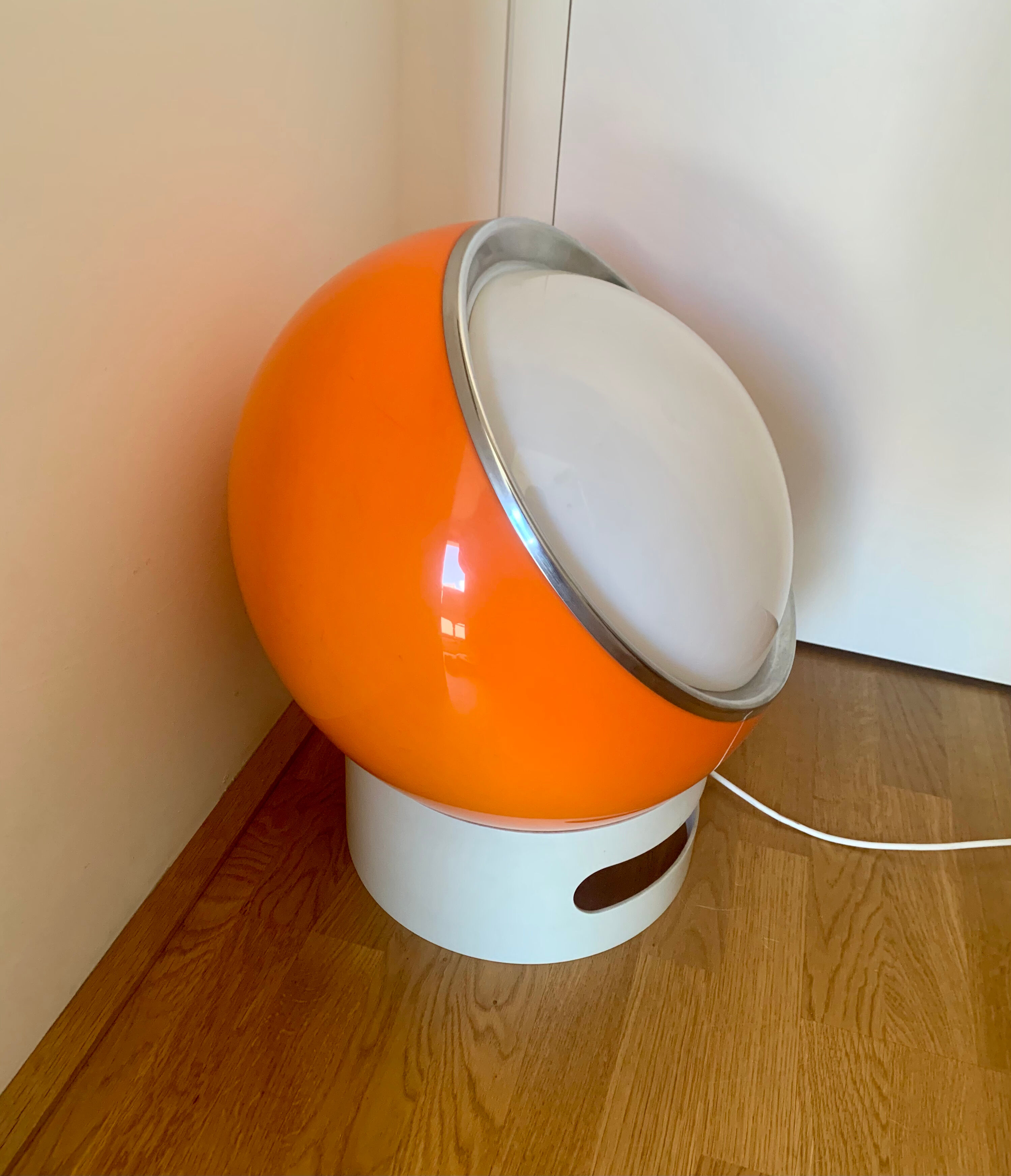 Lampadaire de Harvey Guzzini, Italie années 1970