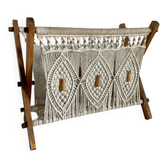 Porte-revue macramé et perles de bois