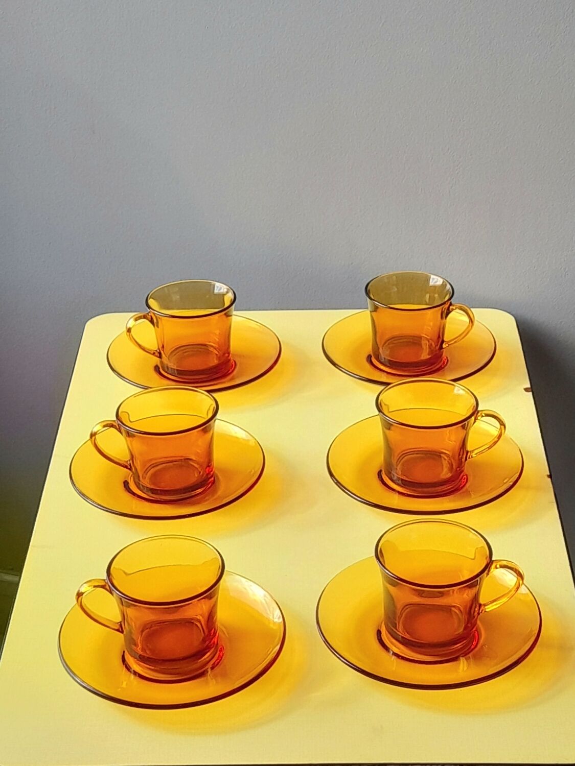 Amber glass coffee cups 70s