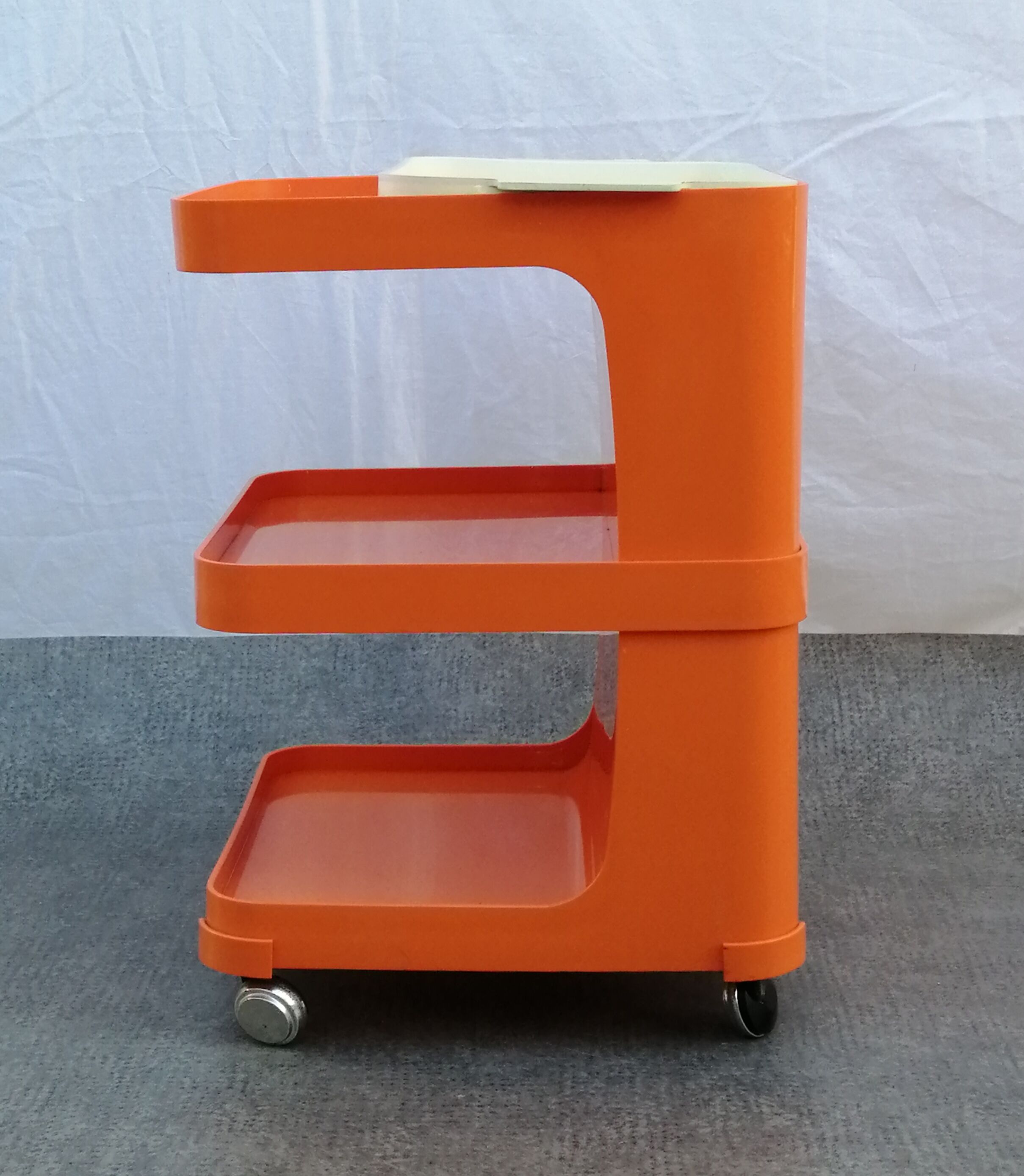 Flair style plastic service for Prisunic vintage 1970