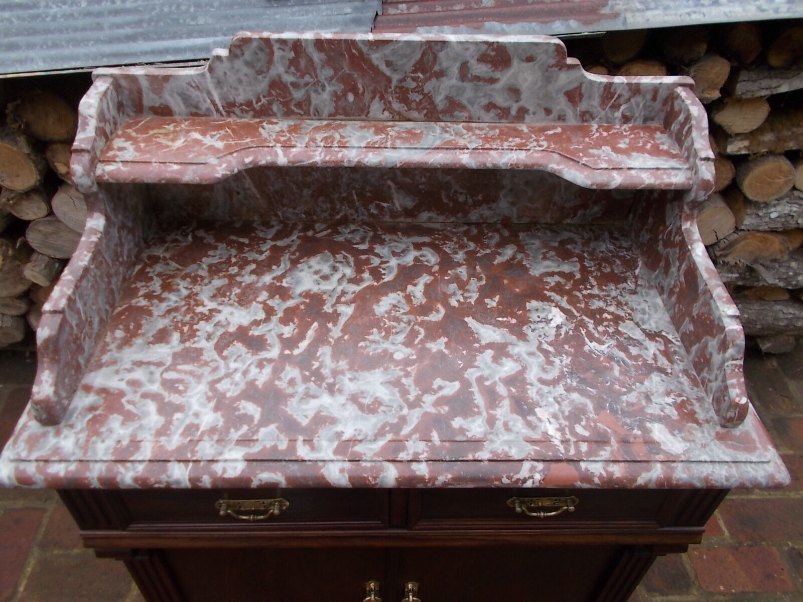 Chest of drawers toilet hairdresser marble