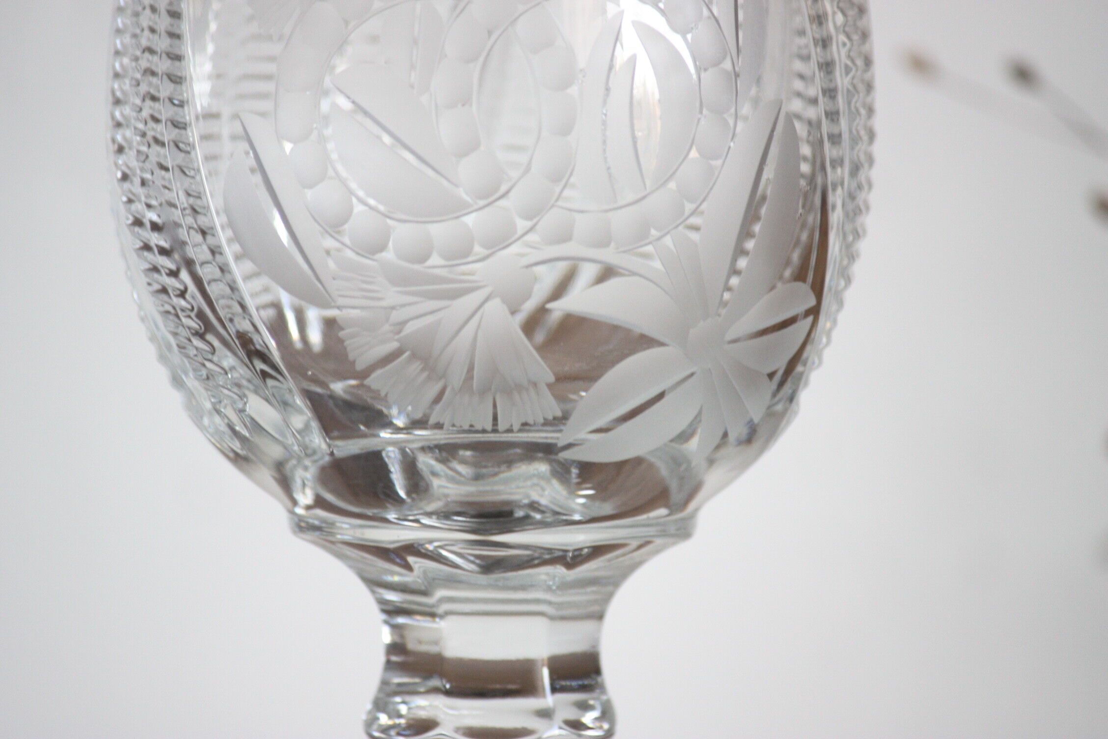 Cut crystal drageoir