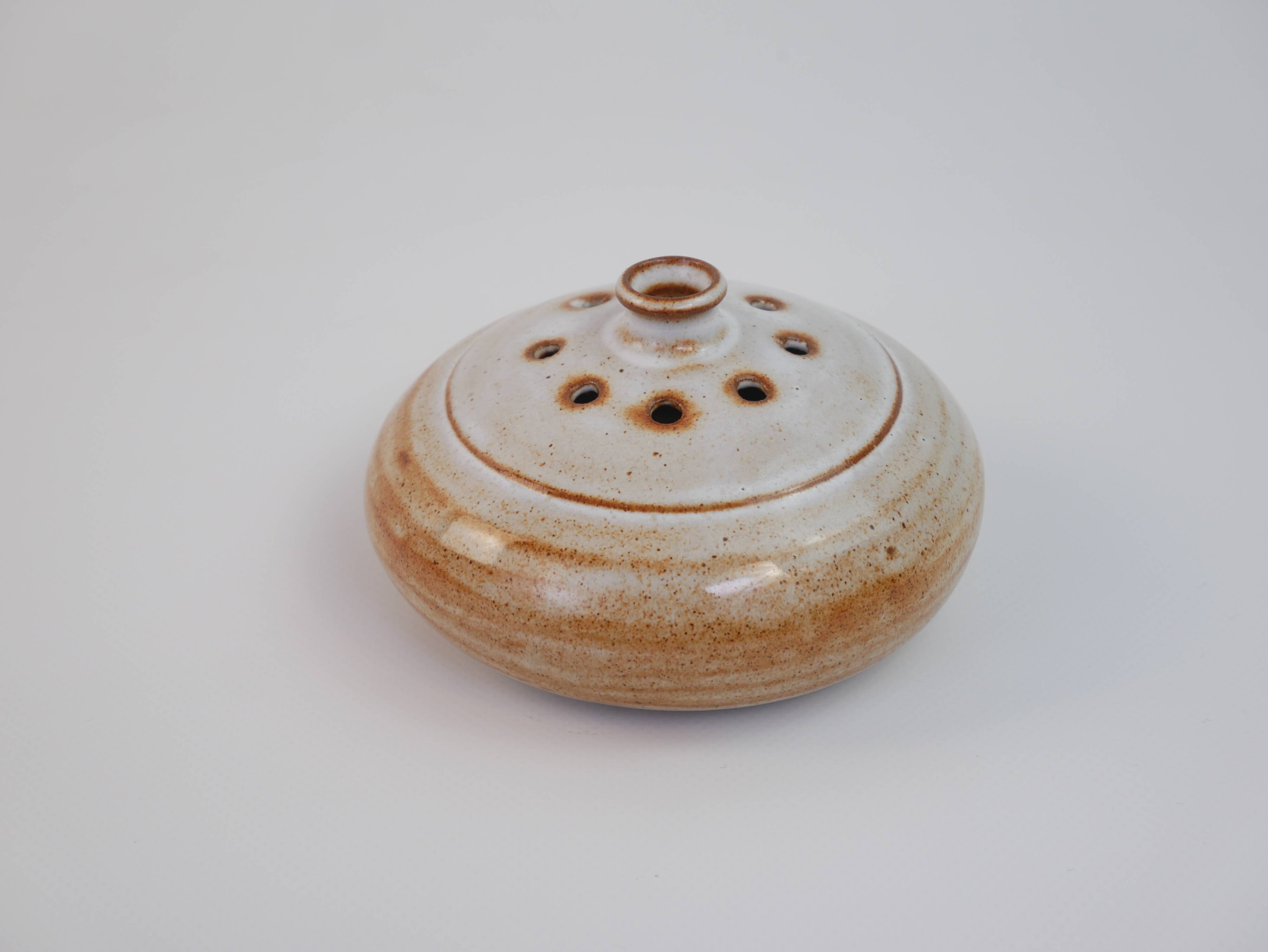 Small Vase Pique Flowers of Vallauris signed