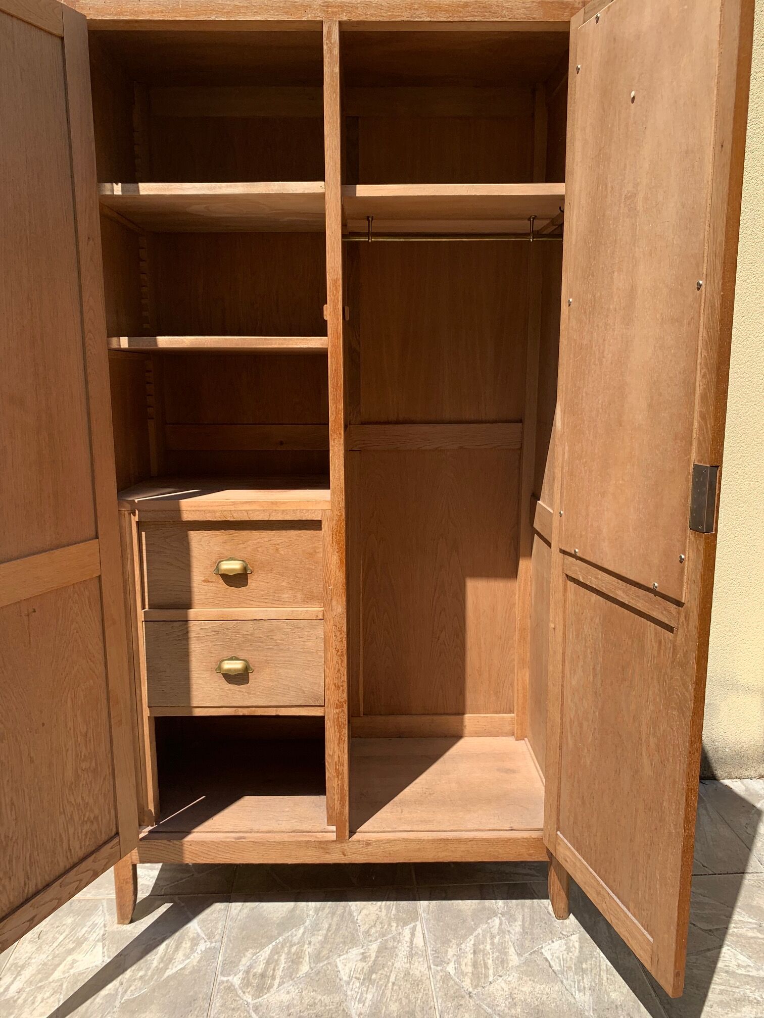 Vintage 70s hospital cabinet