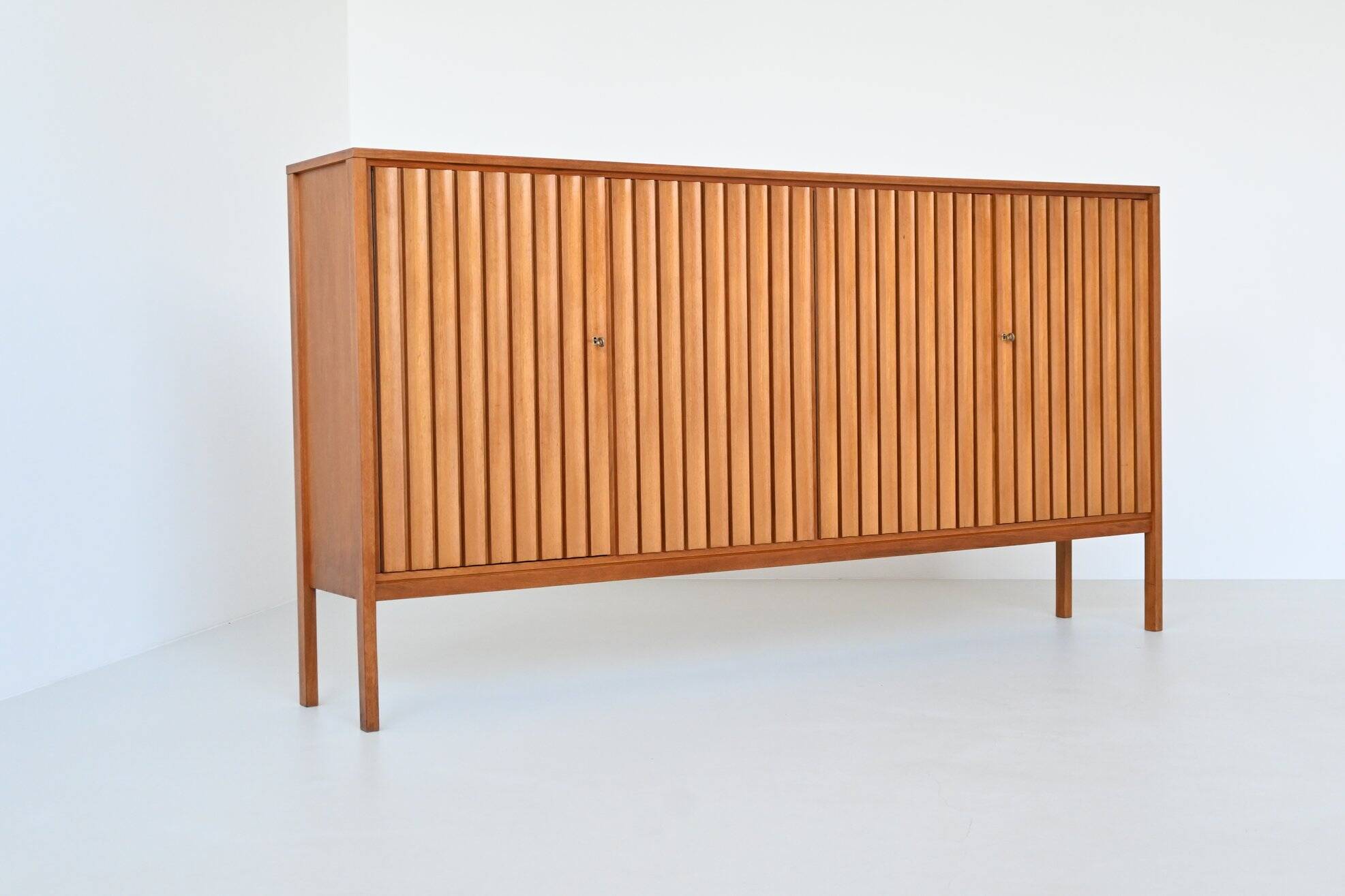 Leo Bub symmetric highboard in walnut XL Bub Wertmobel Germany 1960