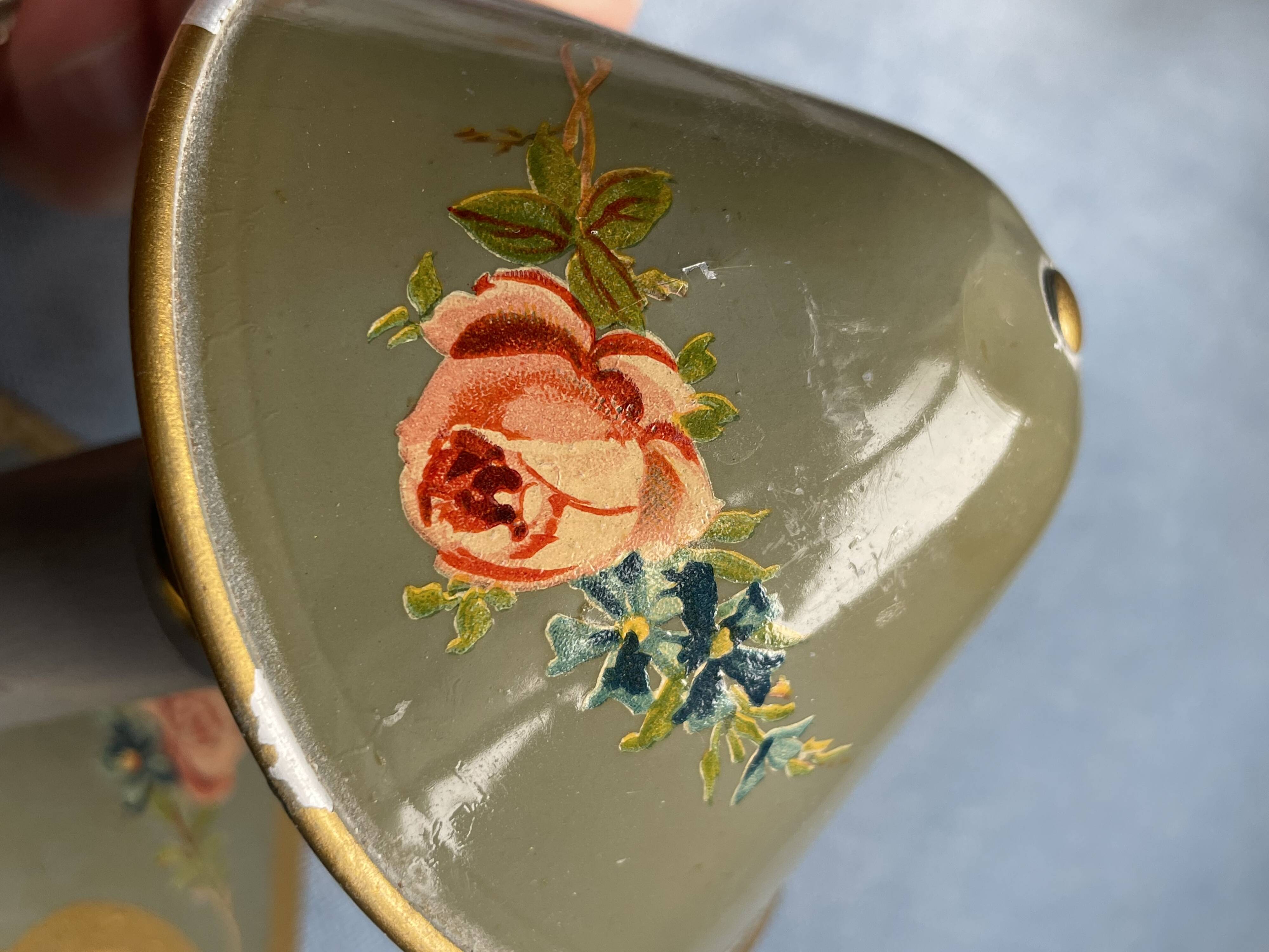 Small bedside lamp with clip, vintage painted flowers