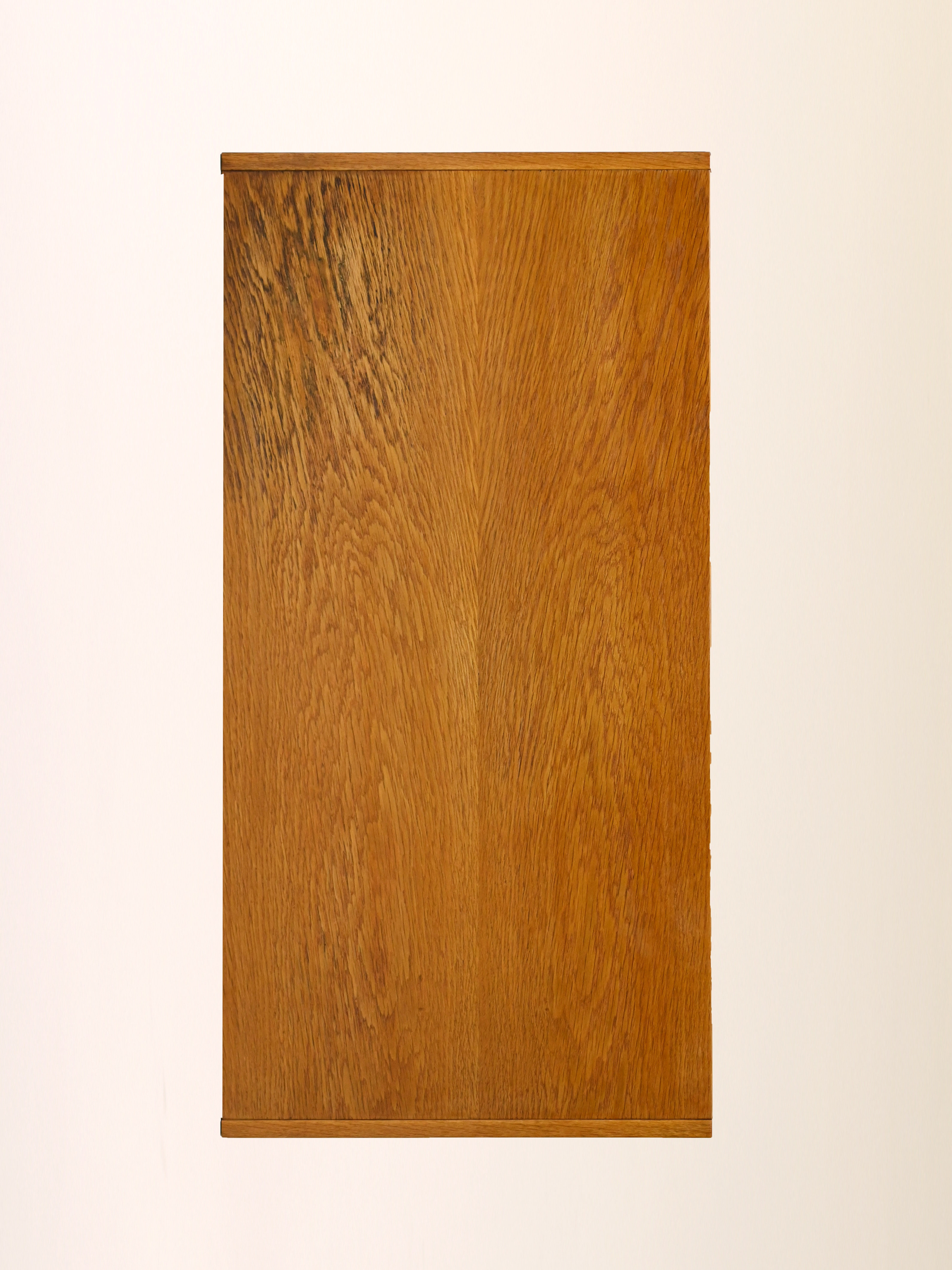 Commode en chêne scandinave