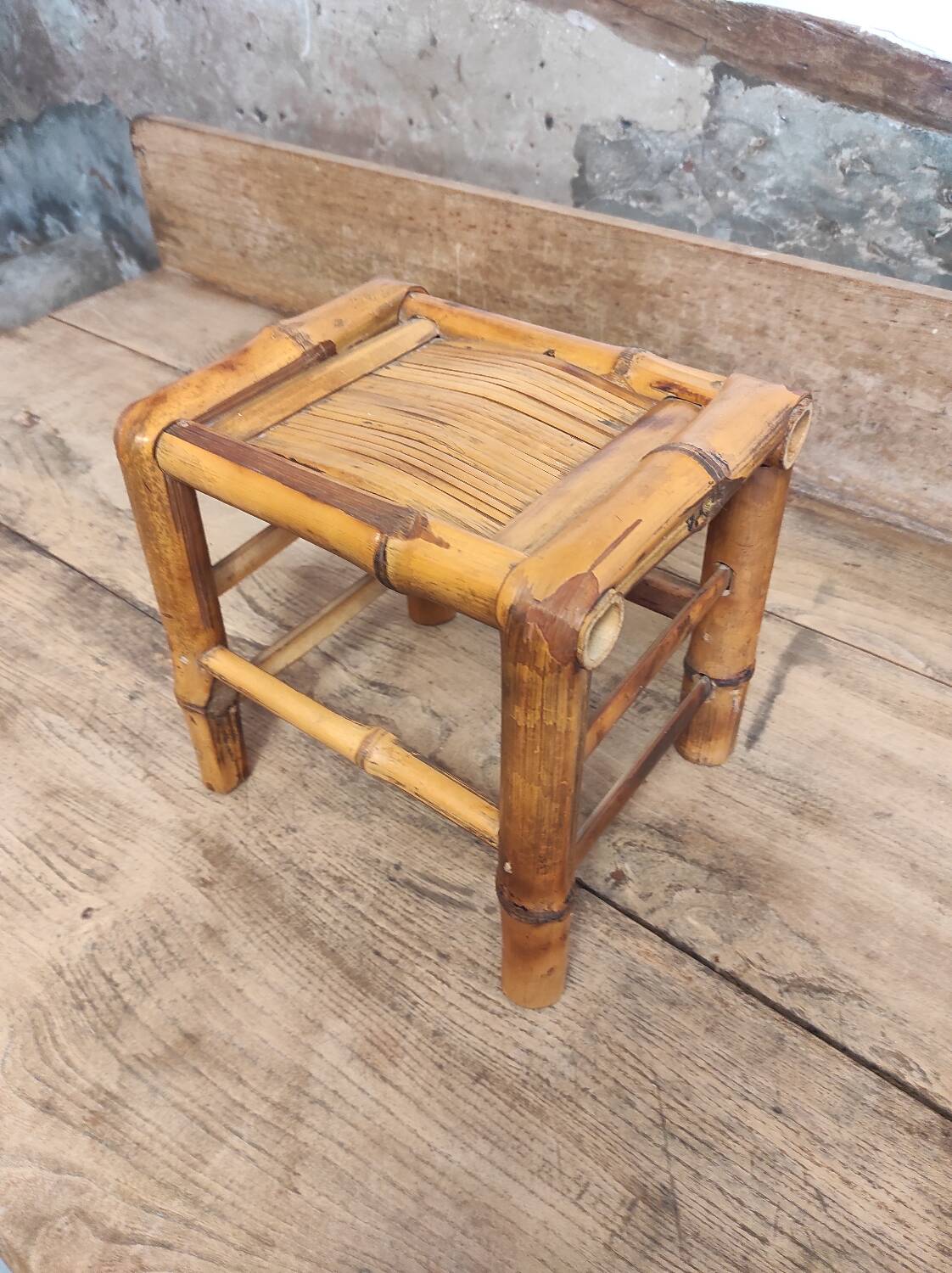 Petit tabouret vintage